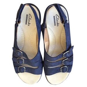Clarks Saylie Quartz Navy Nubuck Sandals